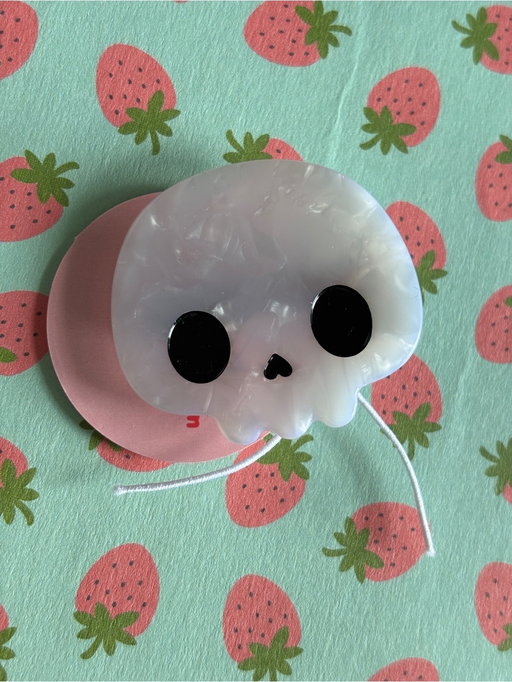 Becky Helms Cute Skull Hair Clip White Pearl with Black Eyes